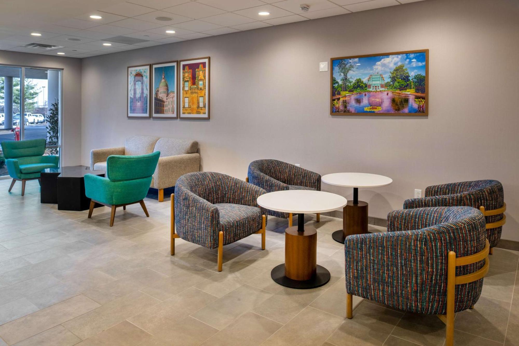 Hampton Inn By Hilton St Louis Airport Woodson Terrace Exteriör bild