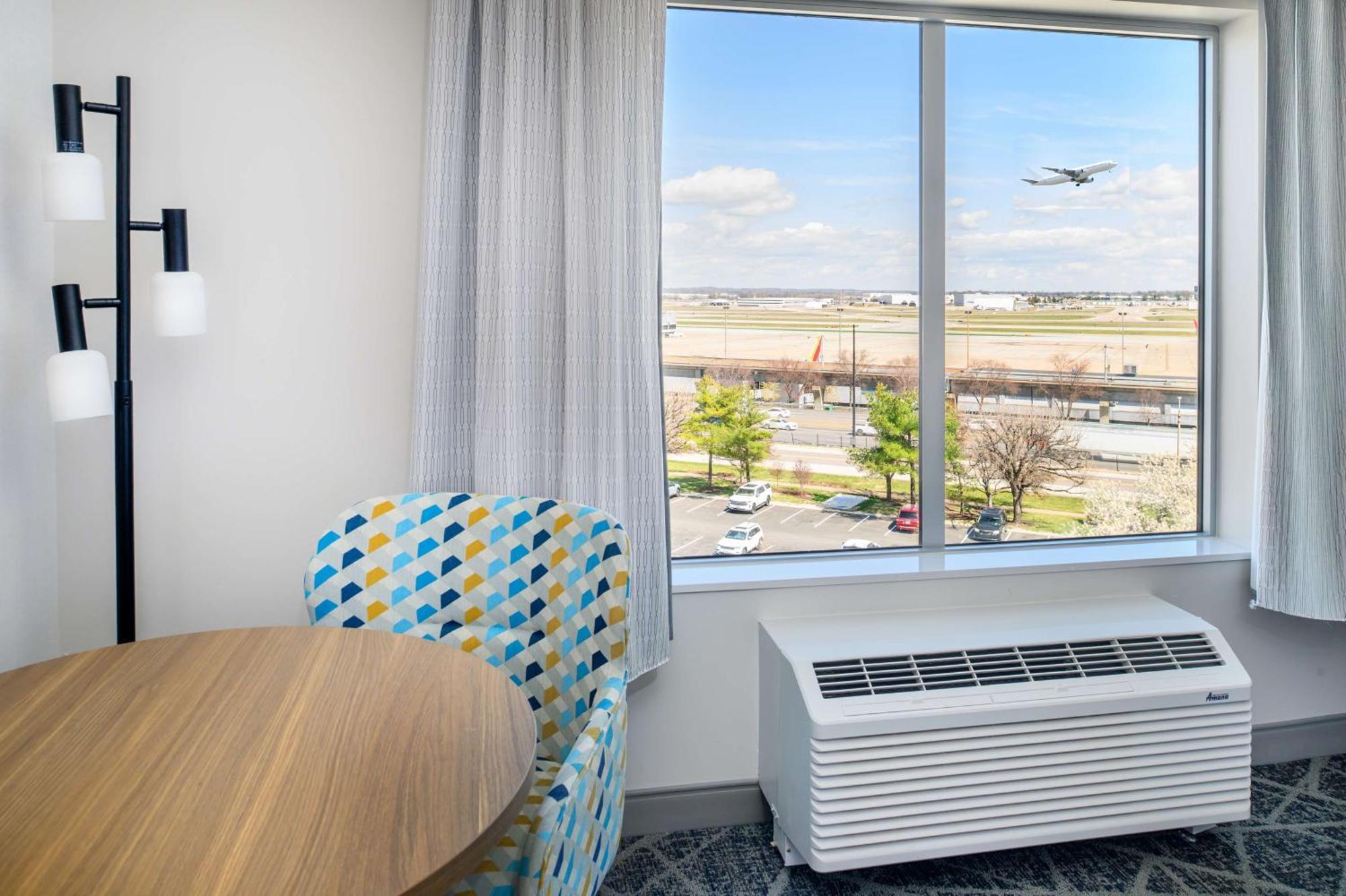 Hampton Inn By Hilton St Louis Airport Woodson Terrace Exteriör bild