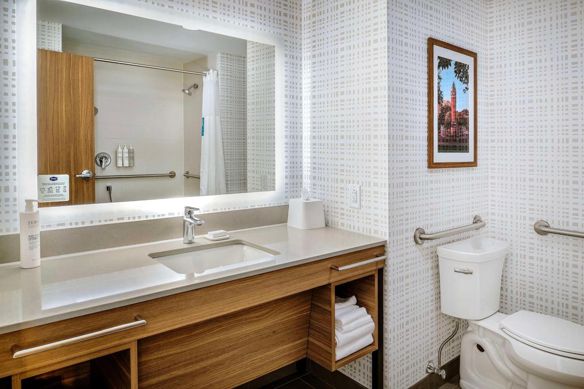 Hampton Inn By Hilton St Louis Airport Woodson Terrace Exteriör bild