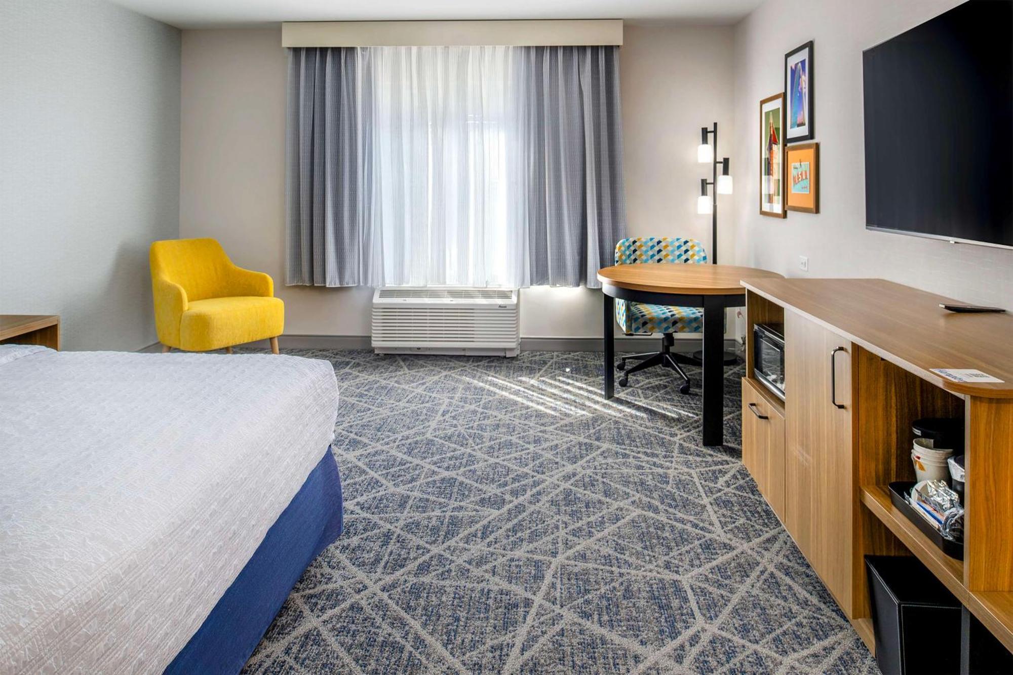 Hampton Inn By Hilton St Louis Airport Woodson Terrace Exteriör bild